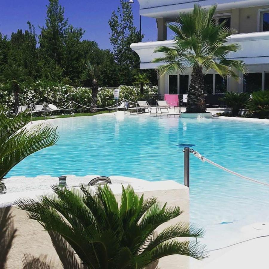 Appartamento Du Lac 1 Desenzano del Garda Eksteriør bilde